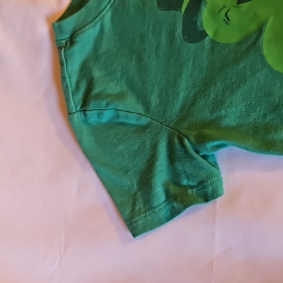 Cat & Jack Kids St. Patrick’s Day Graphic Tee XS  Green & Gold Unisex Shirt - Picture 5 of 17